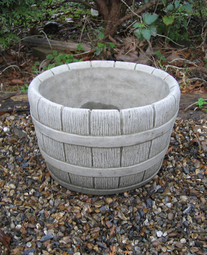 KP12 Small Barrel Pot